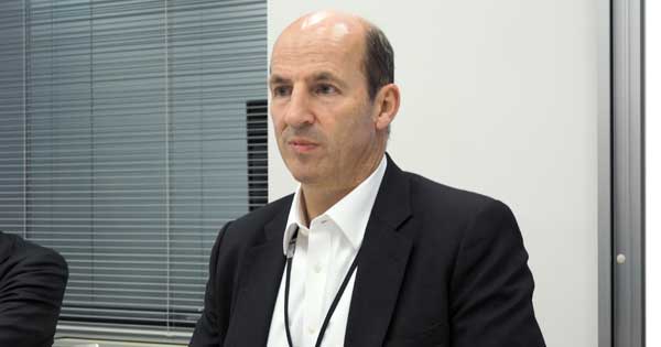 Avanard CEO アダム・ワービー(Adam Warby)