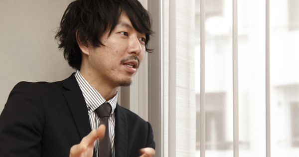 株式会社ブイキューブ マーケティング本部 デジタルマーケティング マネージャー</br>浜野善輝氏